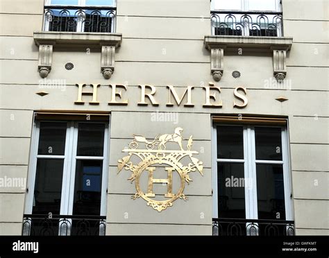 hermes of paris stock.